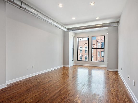 4th image of 1119 W Grand Ave APT 3F