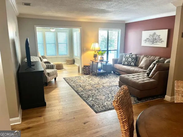 2513 Demere Rd APT 6, Saint Simons Island, GA 31522