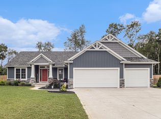 22376 Via Del Corso, Elkhart, IN 46516