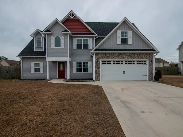 420 Sea Buoy Ln, Sneads Ferry, NC 28460