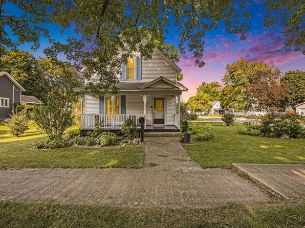 801 Pleasant St, Belding, MI 48809