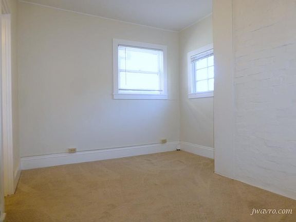 3rd image of 2906 Van Ness Ave #5