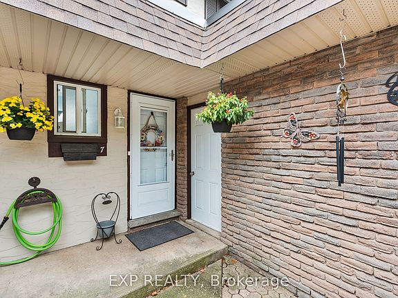 5th image of 4230 Meadowvale Dr #7