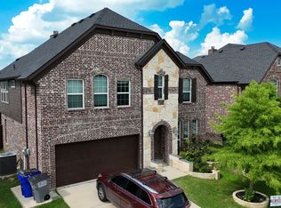 2449 Twin Oaks Dr, Little Elm, TX 75068