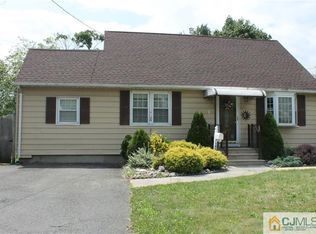 190 Plainfield Ave, Edison, NJ 08817