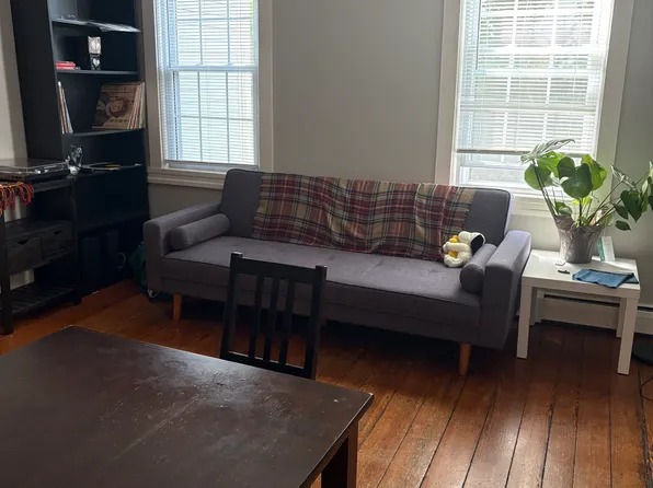 (undisclosed Address), Providence, RI 02906
