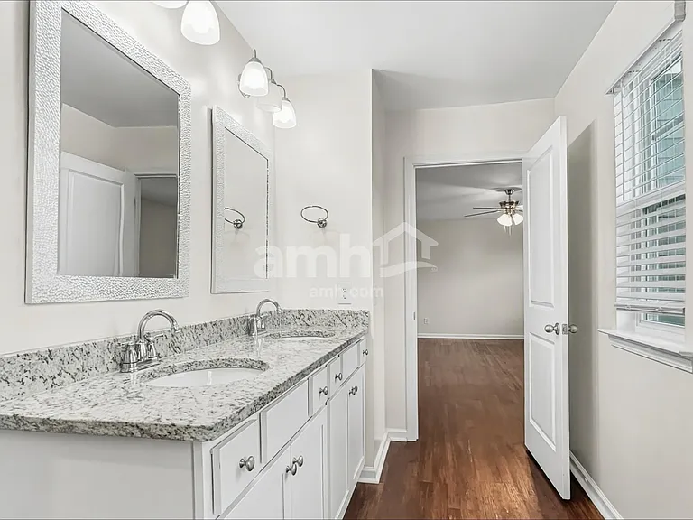 203 Bushwood Dr — Photo 11