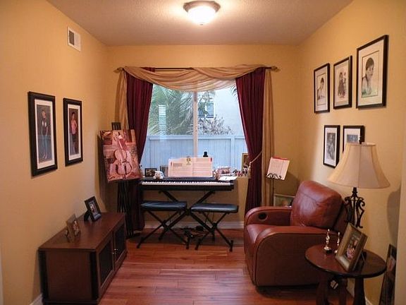 4th image of 11415 Elmstone Ct