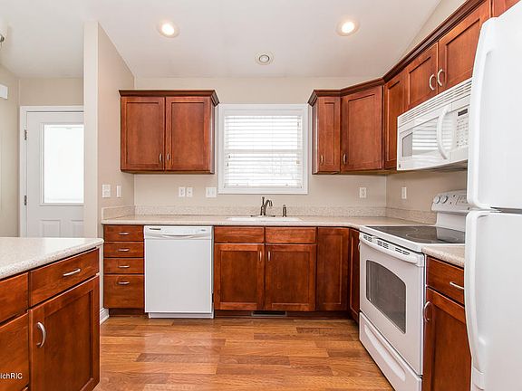 5th image of 9689 Palmetto Ct