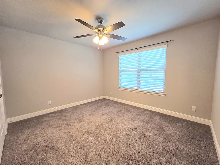 6916 Talon Dr — Photo 16