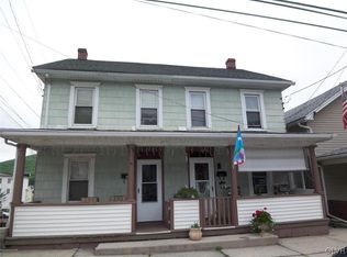 154 & 158 W Railroad St, Nesquehoning, PA 18240