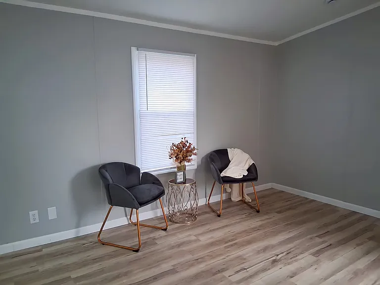 16 Deerwood Park — Photo 5