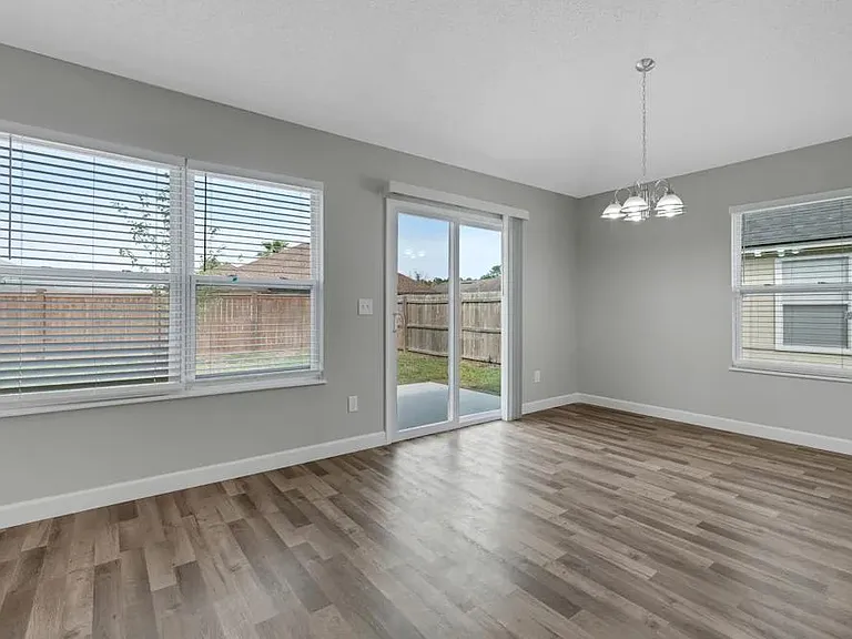 12365 Amanda Cove Trl — Photo 16