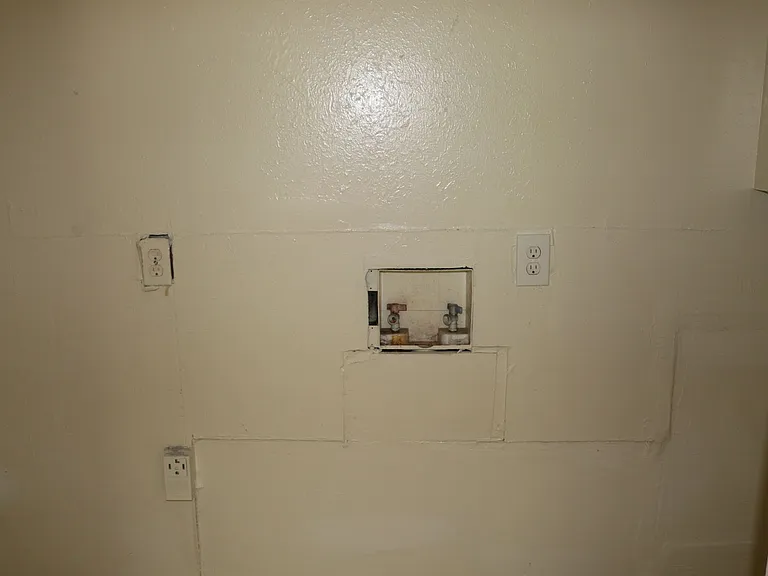 1657 Midway St — Photo 14