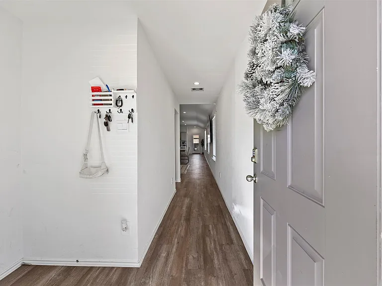 5455 Desert Glen Dr — Photo 4