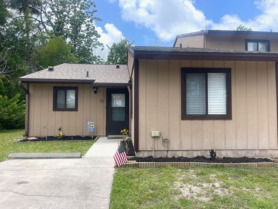 1st image of 22 Village Dr