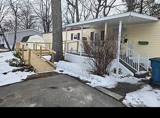 860 Glenview Ln, Traverse City, MI 49686