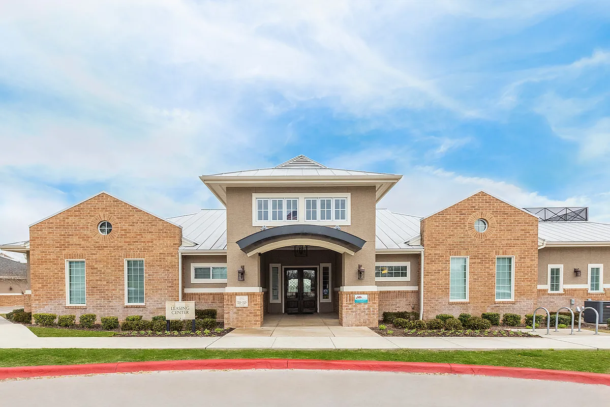Building Photo - Masters Ranch Apartments