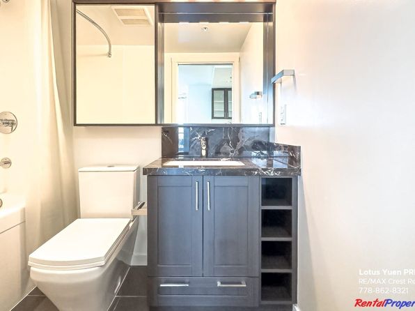 2 bedroom rental in Vancouver — photo 18