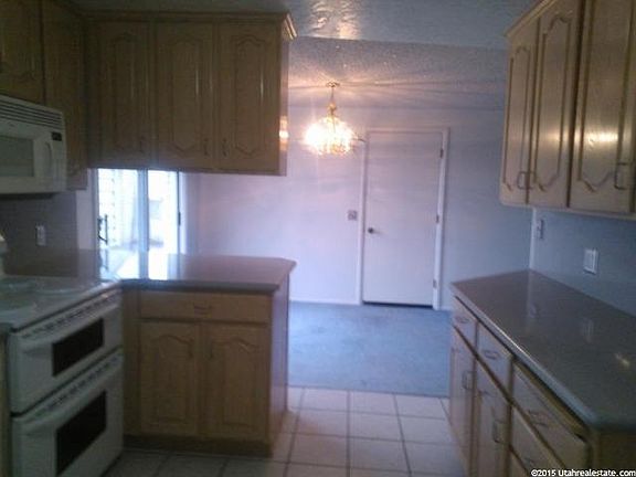 3rd image of 623 Upland Dr