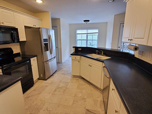 4th image of 112 Caicos Ct