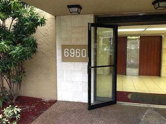 2nd image of 6960 Miami Gardens Dr APT 2-530A