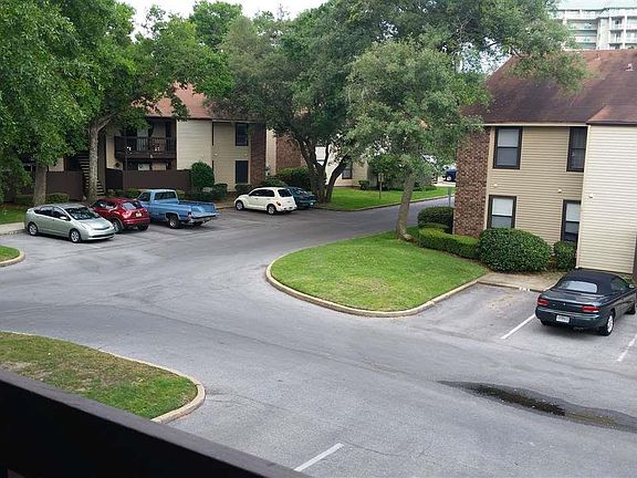 4th image of 2201 Scenic Hwy APT G8