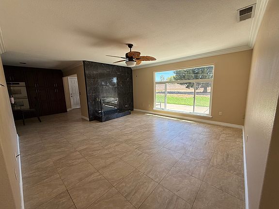 4th image of 2251 Indian Horse Dr