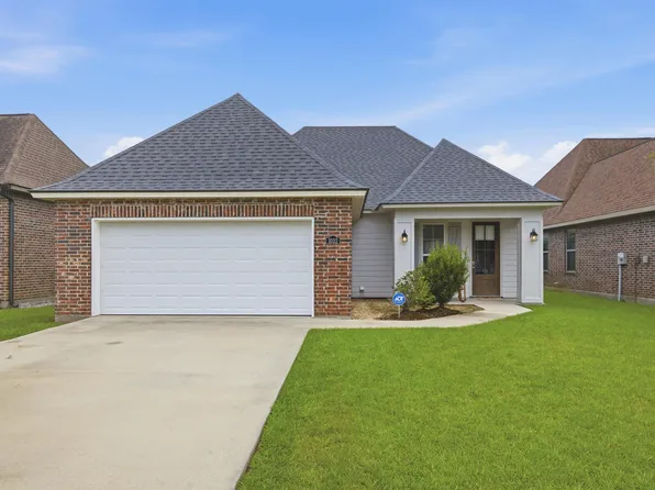 1032 Michelle Dr, Sulphur, LA 70663
