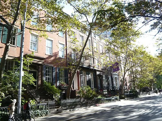 Rented by Sotheby's International Realty | media 55