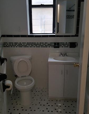 5th image of 736 E 31st St #2