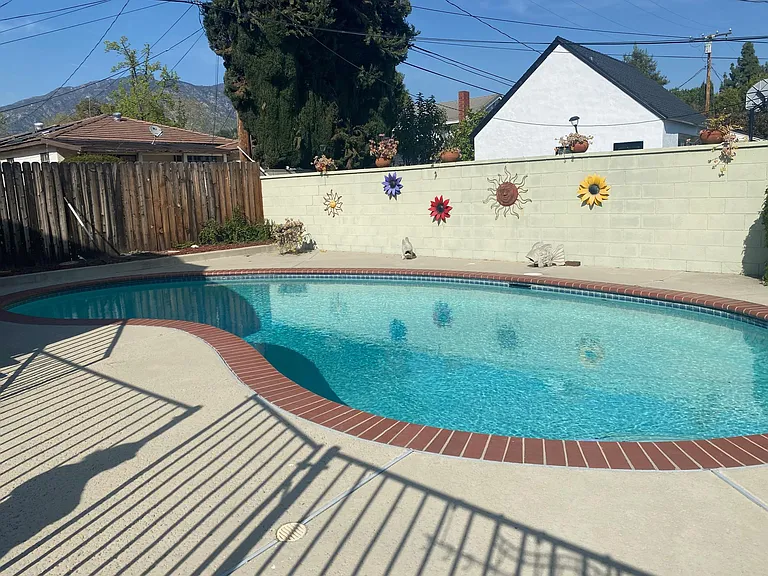 19 E Forest Ave — Photo 17