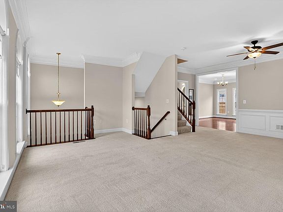 5th image of 3711 Chippendale Cir