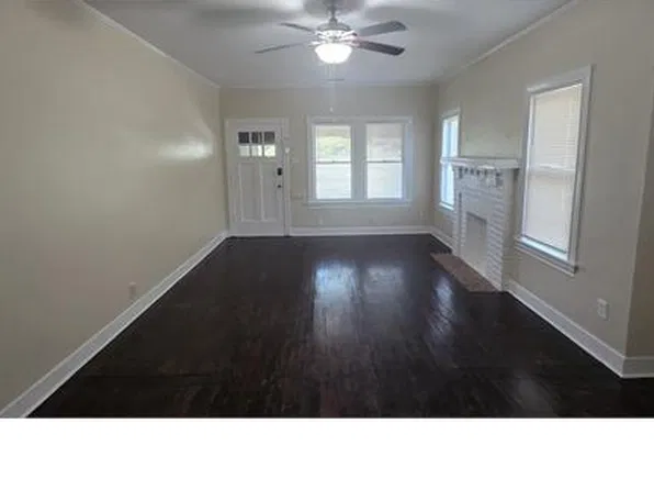 4919 Avenue O, Galveston, TX 77551