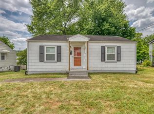 1023 Johnson Ave, Johnson City, TN 37604