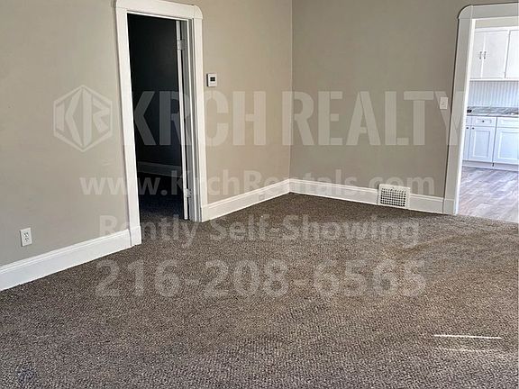 5th image of 715 E 160th St #1