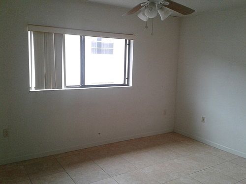 3rd image of 1350 S Palmetto Ave APT 204
