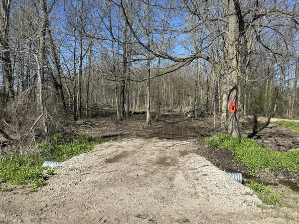 2300 N Bird Lake Rd, Hillsdale, MI 49242