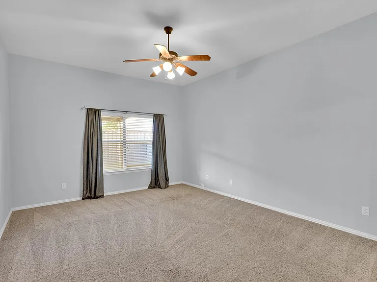 409 Silver Mine Dr — Photo 16