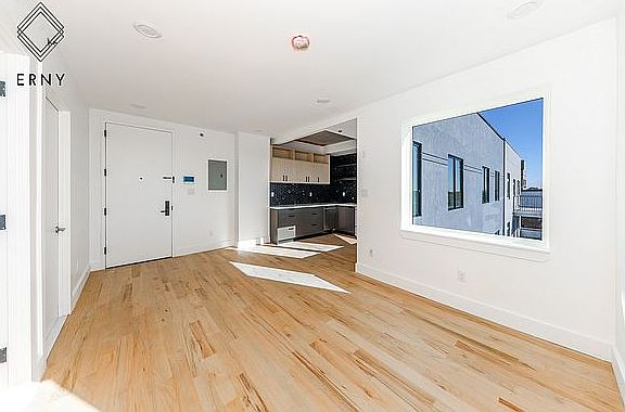 2nd image of 200 Linden Blvd #8M