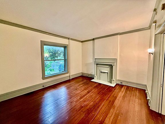 3rd image of 485-487 W 3rd St #487-A