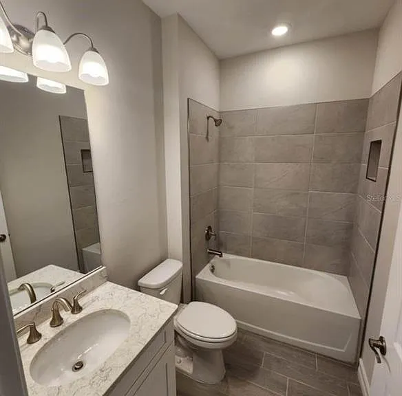 333 Villoresi Blvd — Photo 3