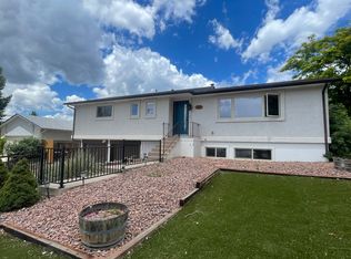 3018 Roche Dr N, Colorado Springs, CO 80918