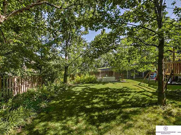 2nd image of 1228 N 160th Avenue Cir