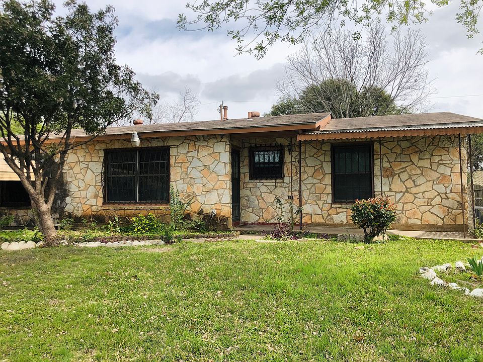 1st image of 106 Moonstone Dr