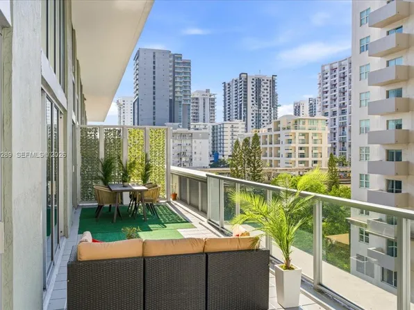 1111 SW 1st Ave #721-N, Miami, FL 33130