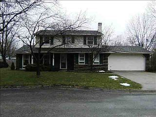 2nd image of 20 Elm Ct