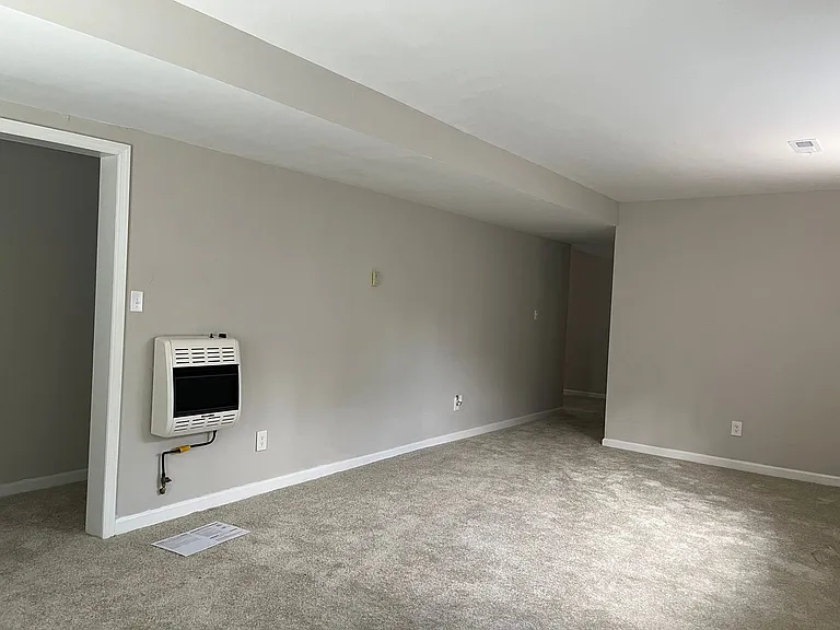 1680 Sleepy Hollow Rd — Photo 61