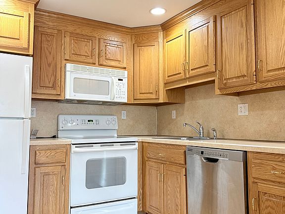 2nd image of 380 Main Street #13