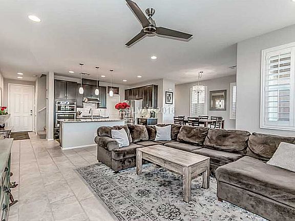 5th image of 10626 Summerbell St